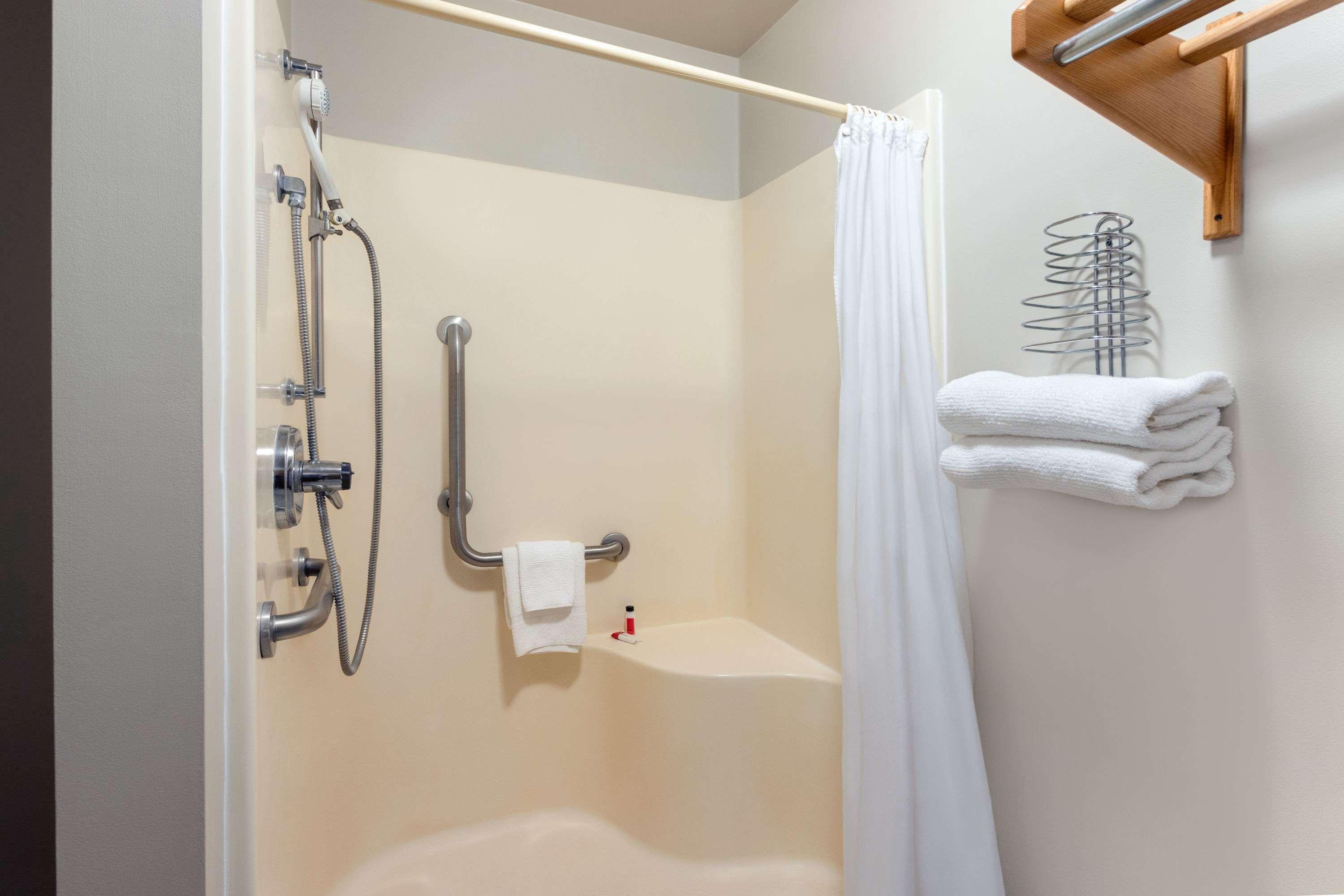 Travelodge By Wyndham Wellington Екстер'єр фото